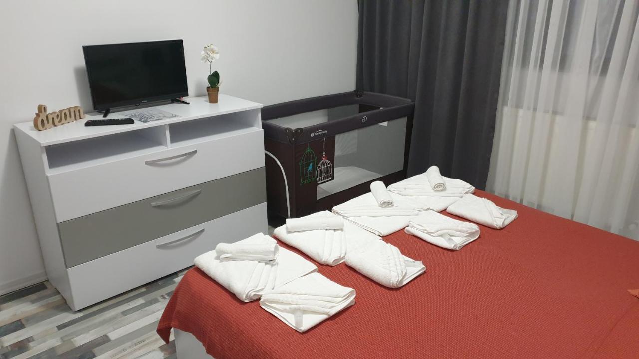 Summer Crib Mamaia-Sat Navodari Ngoại thất bức ảnh