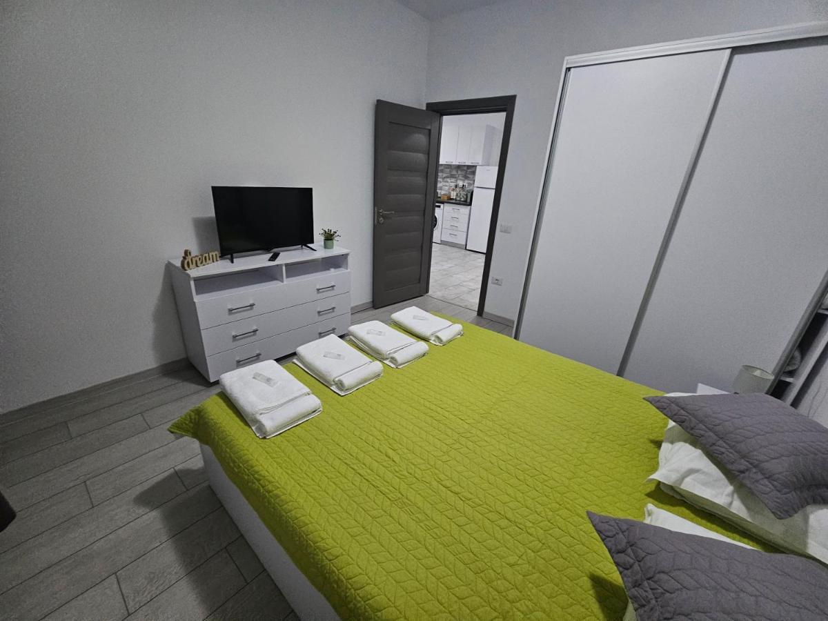 Summer Crib Mamaia-Sat Navodari Ngoại thất bức ảnh