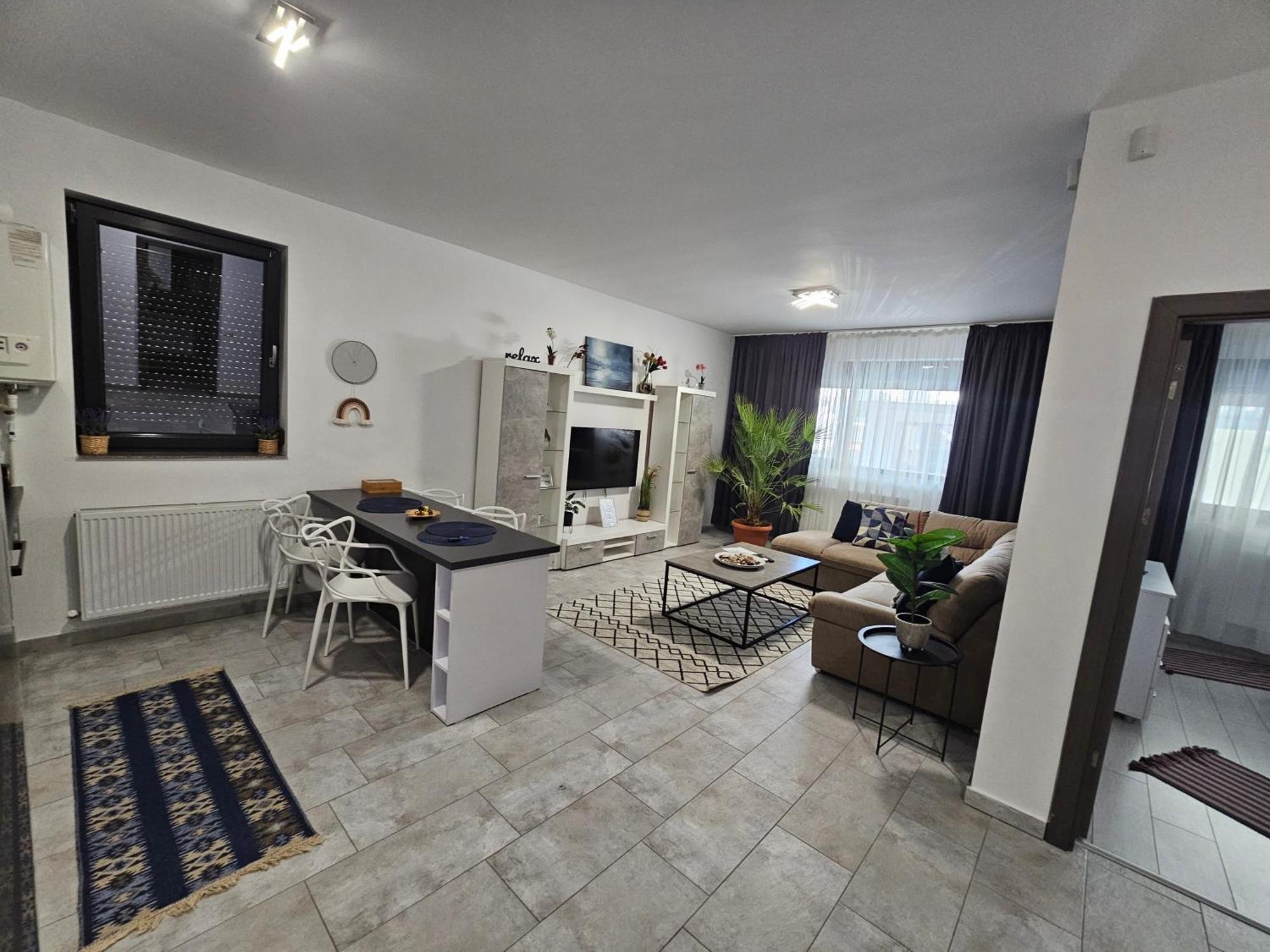Summer Crib Mamaia-Sat Navodari Ngoại thất bức ảnh