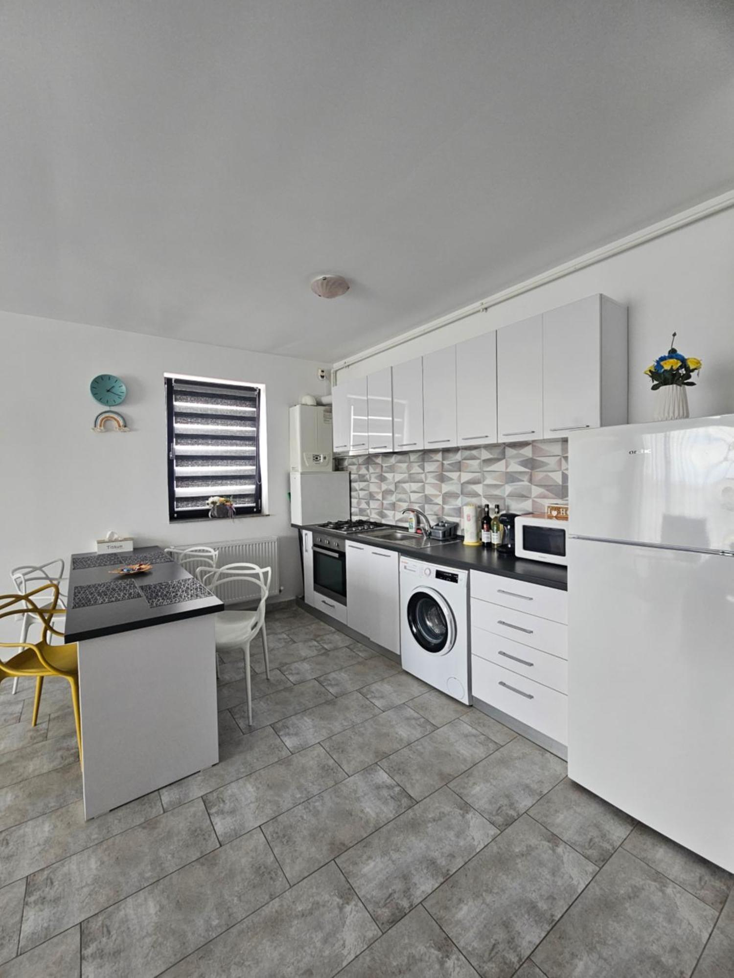 Summer Crib Mamaia-Sat Navodari Ngoại thất bức ảnh